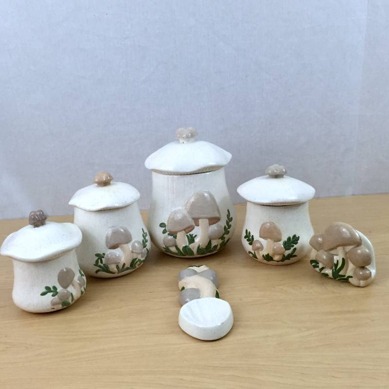 Wow Rare Spectacular Merry Mushroom Retro Kitchen Decor