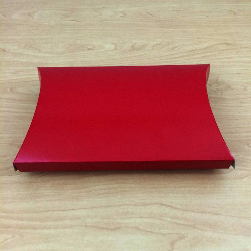 lot 57 image: 1 Full Sealed Case NEW 250ct RARE Custom Large Size Red Satin Pillow Boxes For Candy Gifts Wedding Party Favors 9x7x2 12