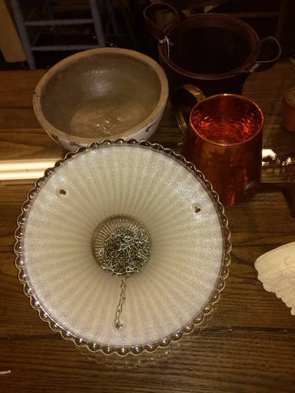 Misc. decorative items as pictured..