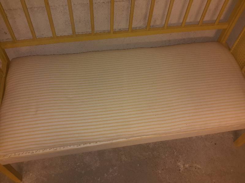 Childs Bed and mattress