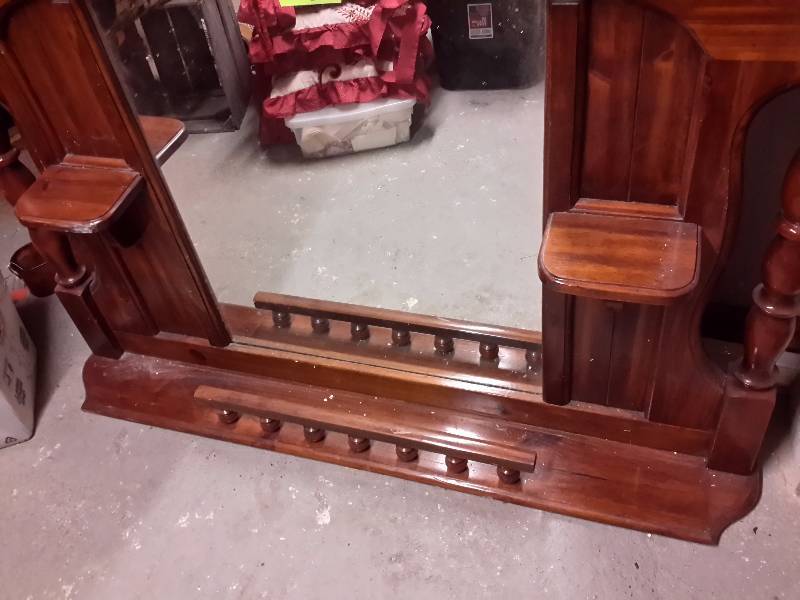 Back Bar shelf unit with mirror