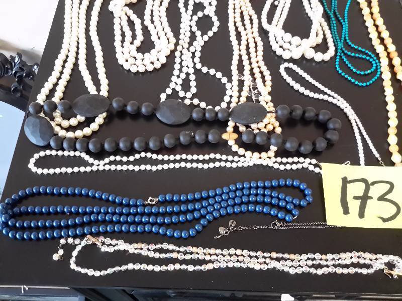 Misc. Pearl type necklaces