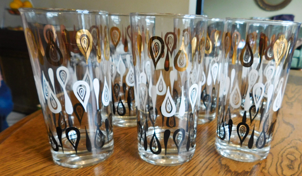6 cool vintage drinking glasses