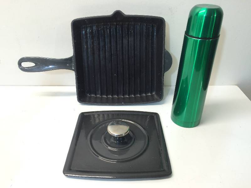 Cast Iron Grill Pan wPress and Thermos