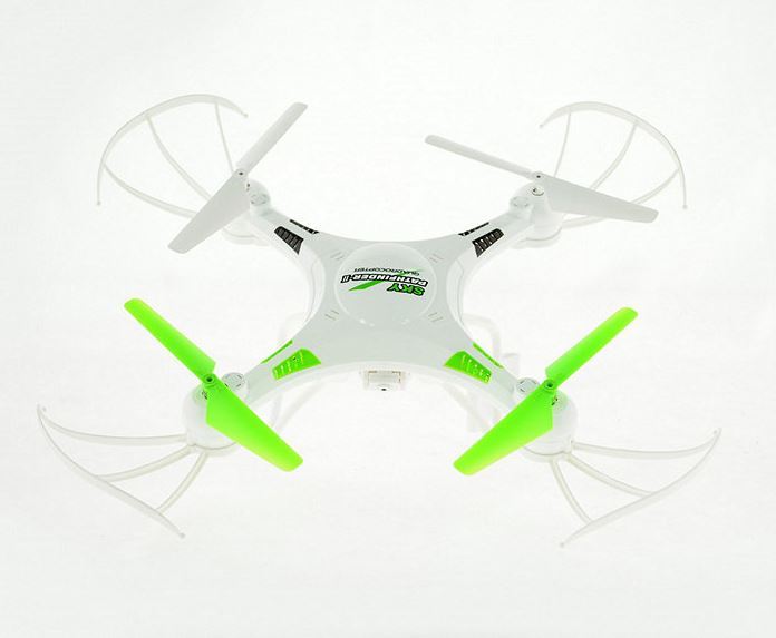 lot 31 image: Remote-Controlled Drone with 2 Megapixel Camera and Headless Mode