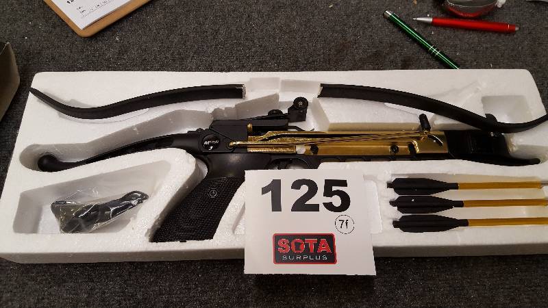 lot 125 image: 80 lb Pistol Crossbow