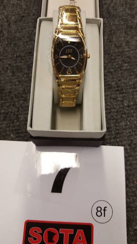 lot 7 image: Mens Goldtone Personalized Watch