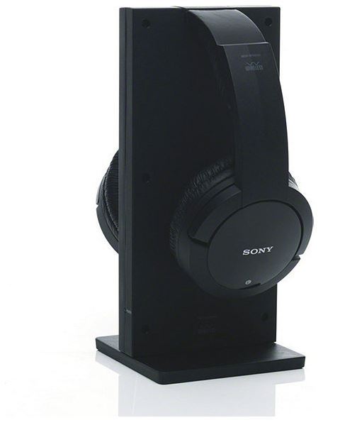 lot 118 image: Sony Noise-Reduction Wireless Headphones