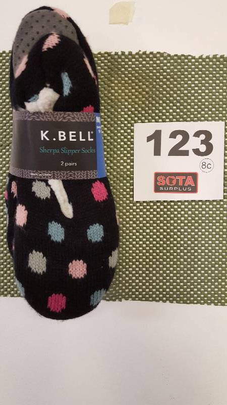 lot 123 image: K. BELL SHERPA SLIPPER SOCKS  2 PK