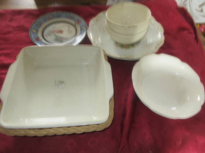 COLLECTIBLE GLASSWEAR