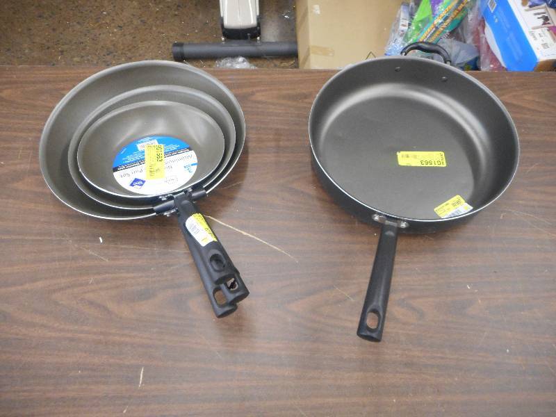 4 PIECE FRYING PAN SET