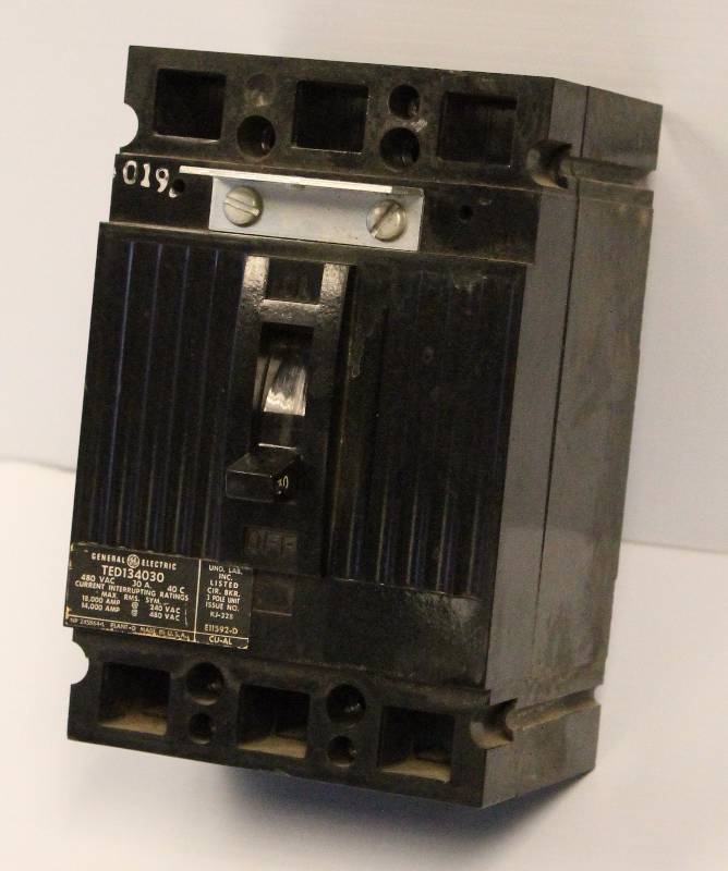 Circuit Breaker