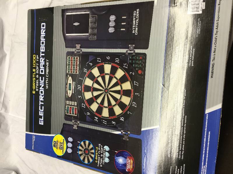 Arachnid Bristle 1000 Electronic Dartboard Retail $280