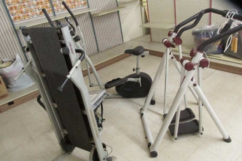 Lot of exercize equipment...