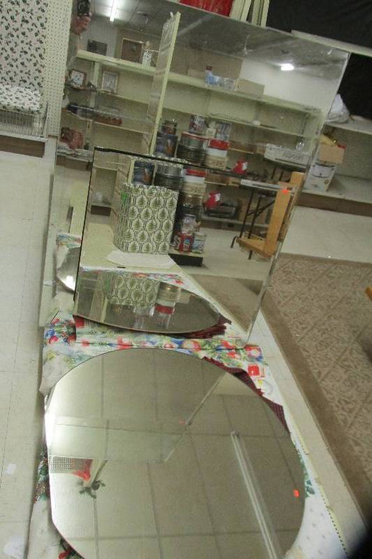 4 mirrors...
