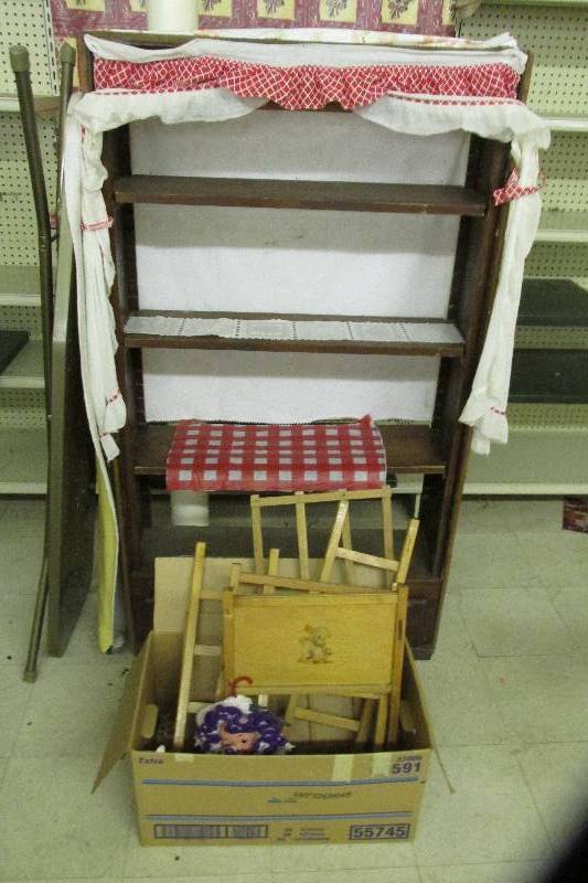 Shelf, crib box that needs assembly...