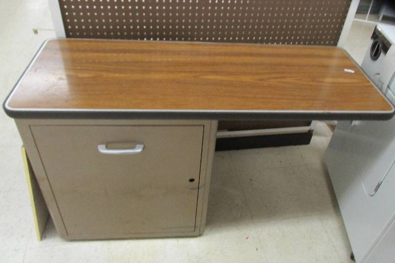 Metal formica topped desk, 45 long...