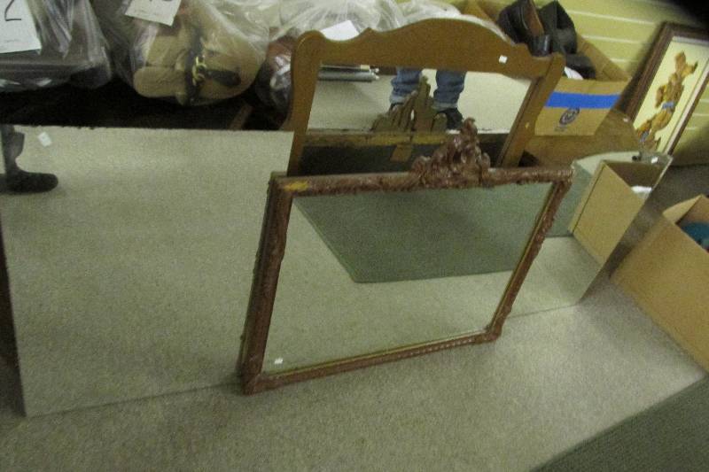 Lot of mirrors...