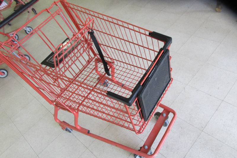 Lot of 4 shopping carts...