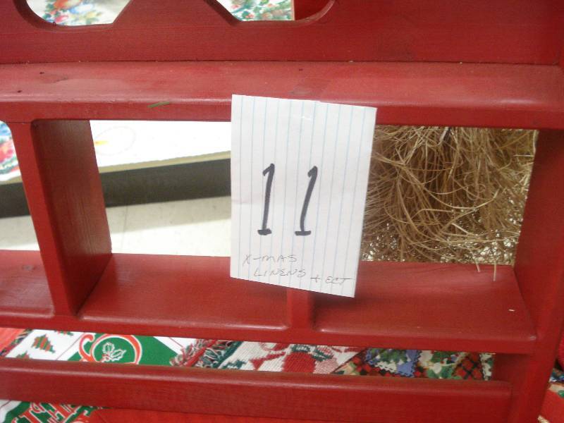 Lot of Holiday dcor...