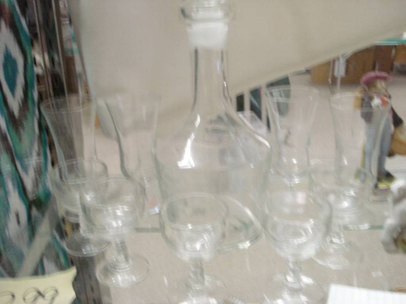 Lot of glassware...