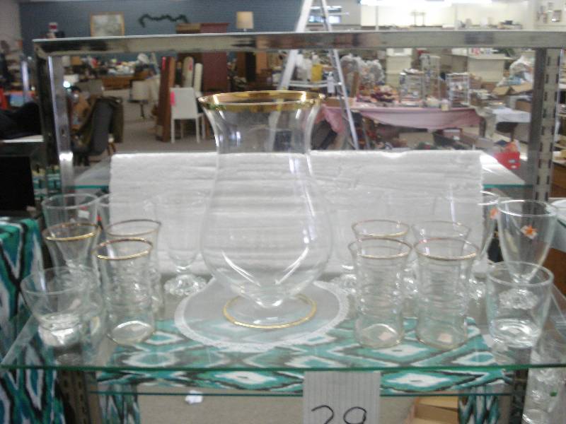 Lot of glassware...