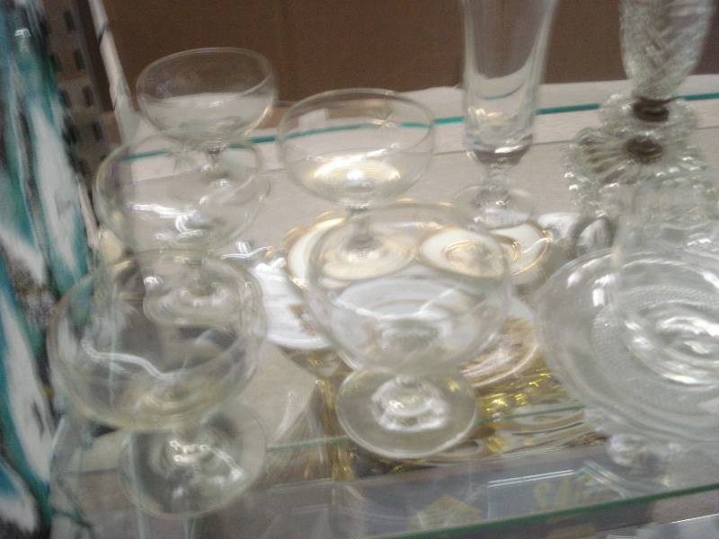 Lot of glassware...