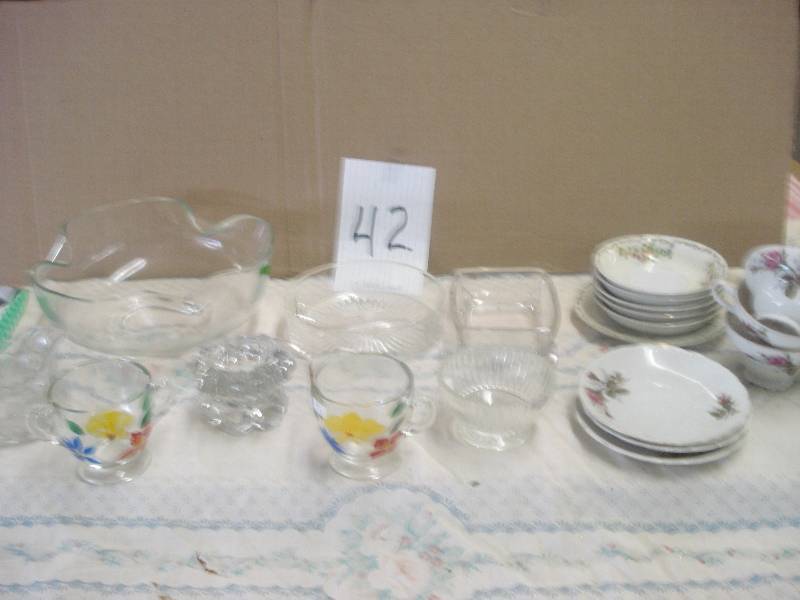 Lot of glassware...
