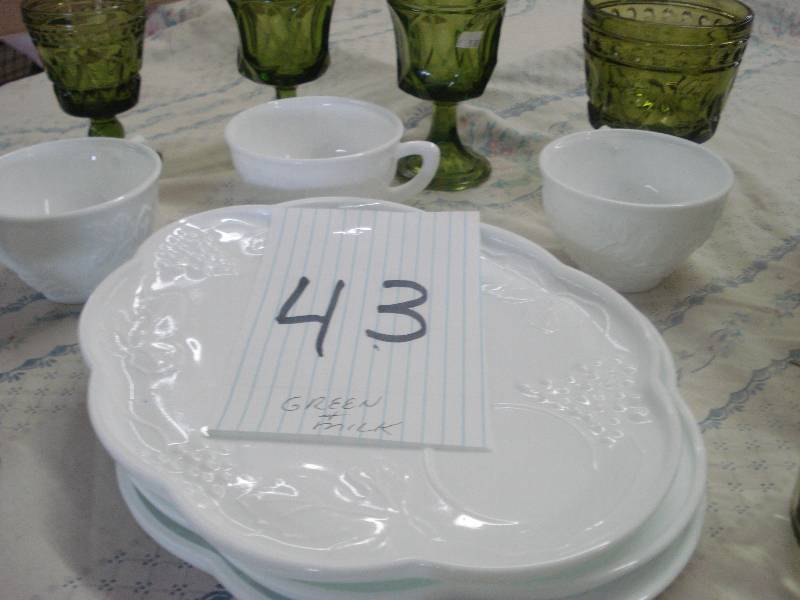 Lot of green and other glassware...