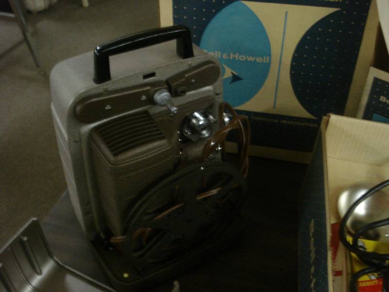 Lot of vintage photo equipment...