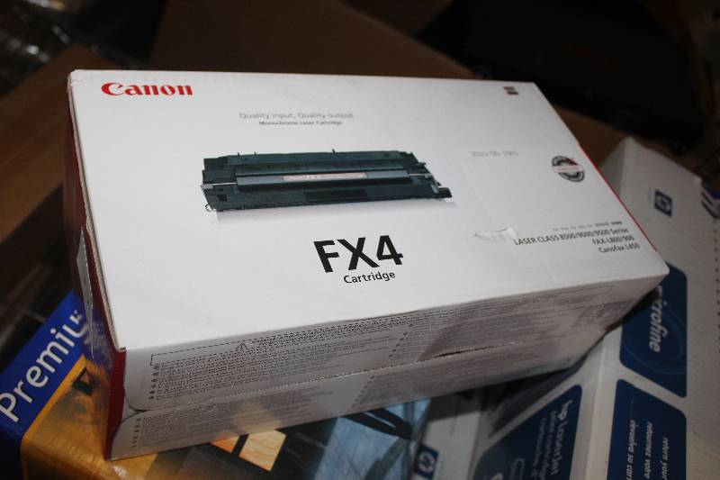 lot 137 image: Canon Toner FX4
