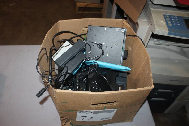 lot 72 image: Card Readers