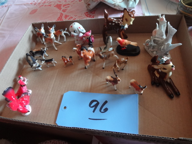 lot 96 image: Lot of Porcelain Miniatures