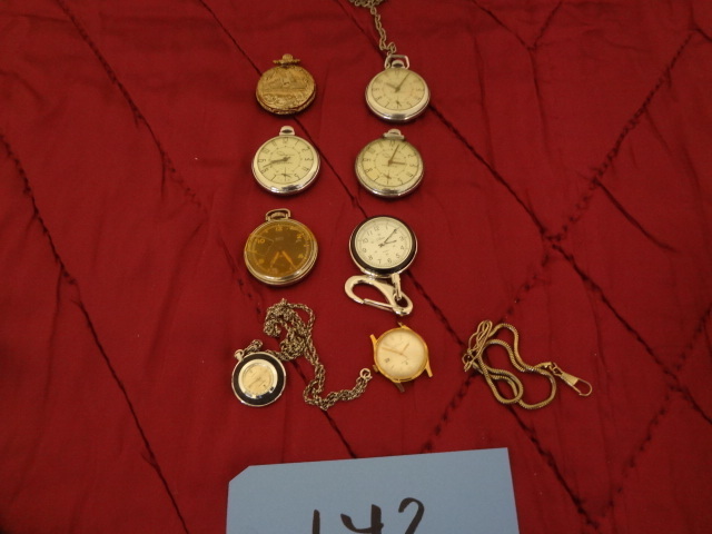 lot 142 image: Lot of Old Pocket watches