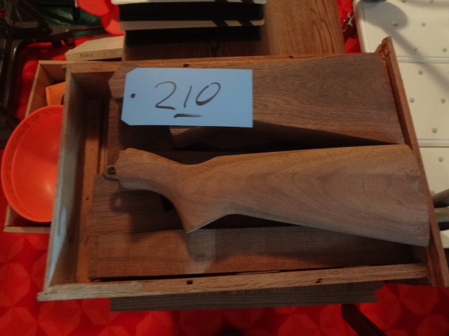 lot 210 image: Unfinished Black Walnut Rifle Stocks