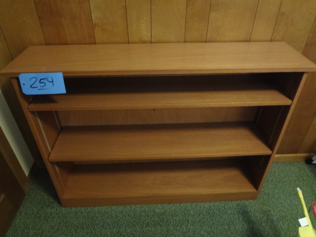 lot 254 image: Wood Shelf