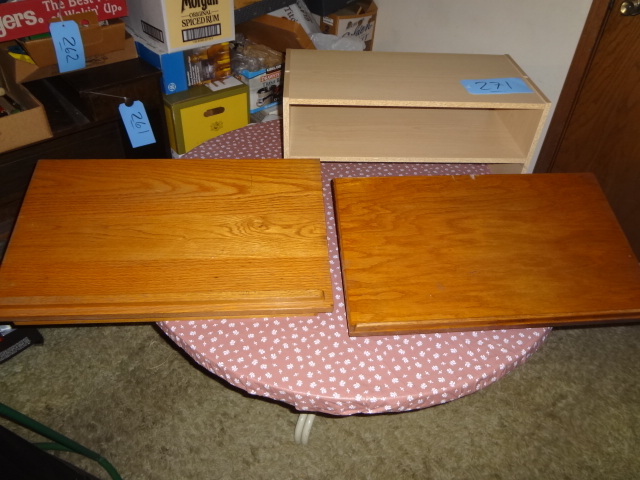 lot 271 image: Two Table Top Podiums, one swivels, small shelf