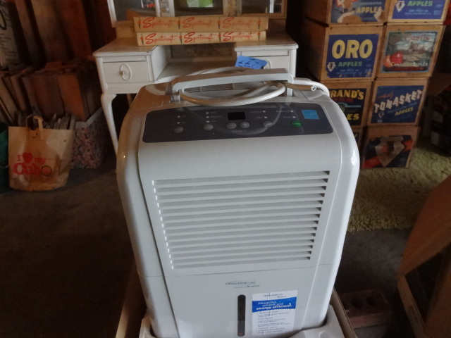 lot 280 image: Dehumidifier