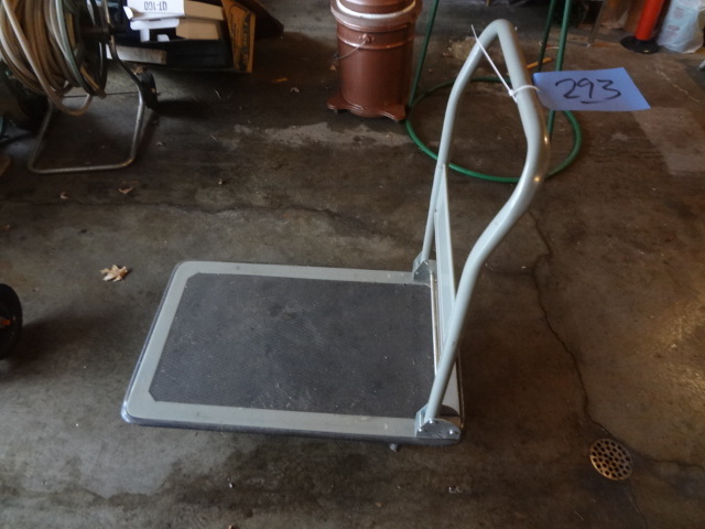 lot 293 image: Wheeled Cart, 2 Wheeler, Bar Wheeler