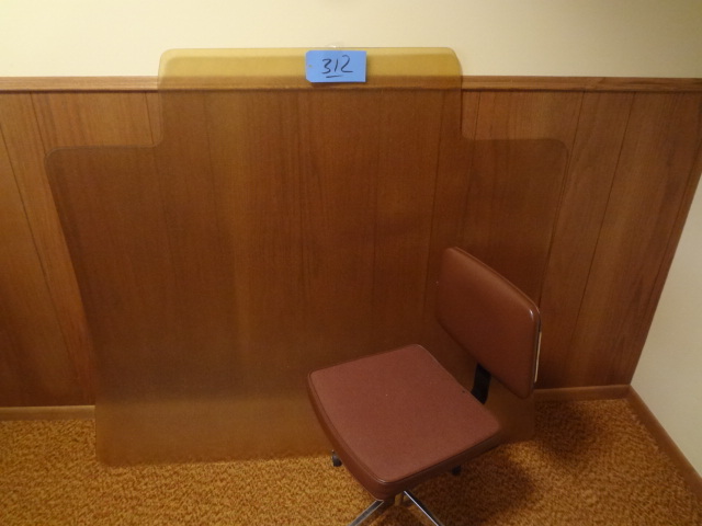 lot 312 image: Chair, Protector