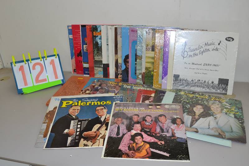 lot 121 image: Records