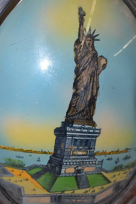 lot 7 image: Statue of Liberty Picture