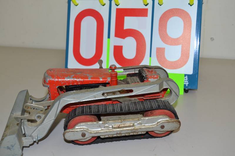 lot 59 image: Bull dozer