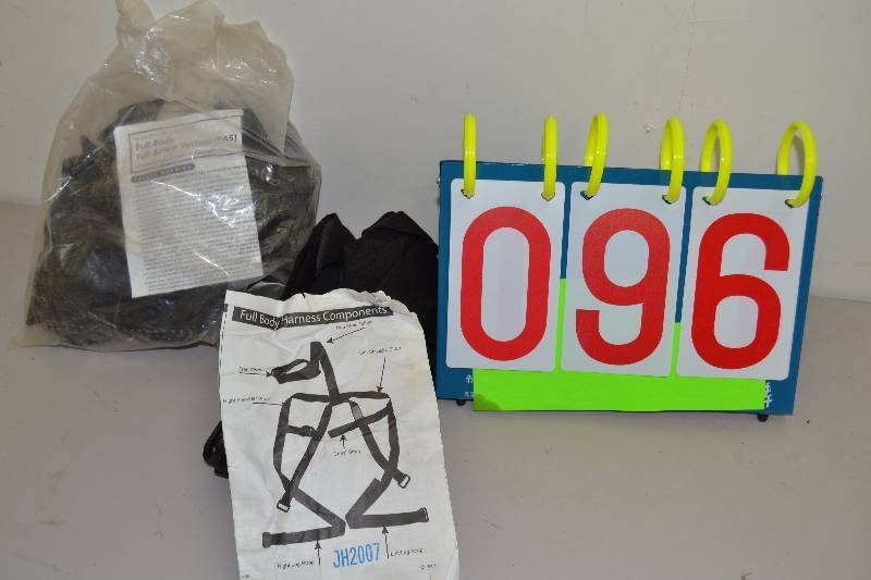 lot 96 image: Deer Stand Harnesses