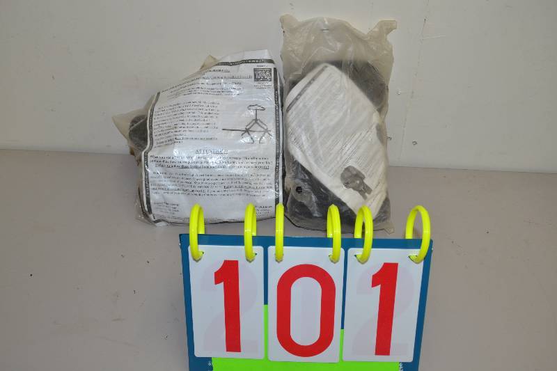 lot 101 image: Deer Stand Harnesses