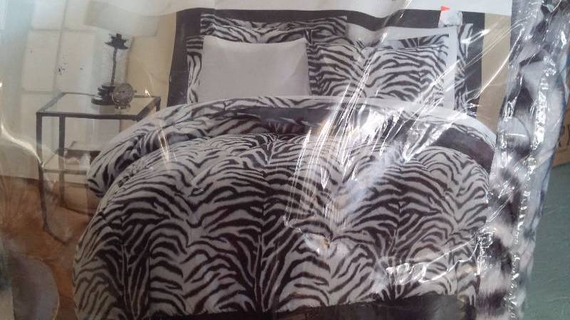 ComforterBedding Set - King size