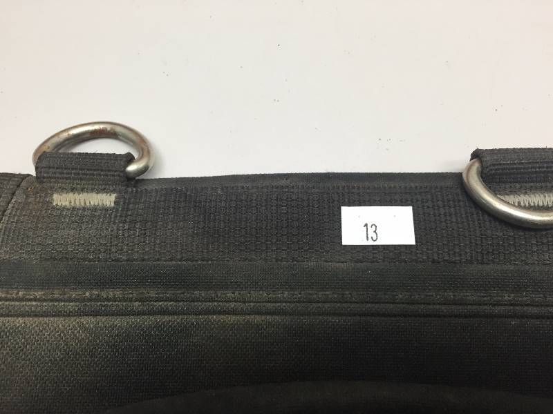 lot 13 image: TOOL BAG