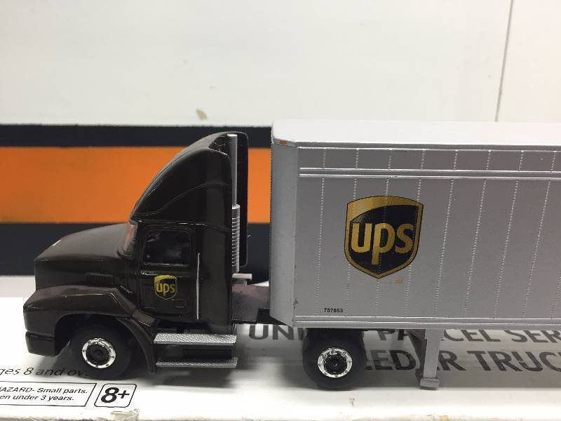 lot 61 image: UPS TRUCK