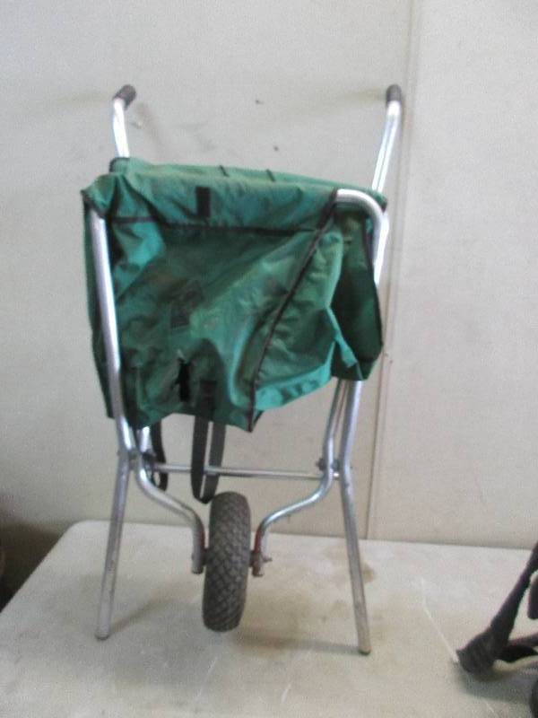 Wheel barrow