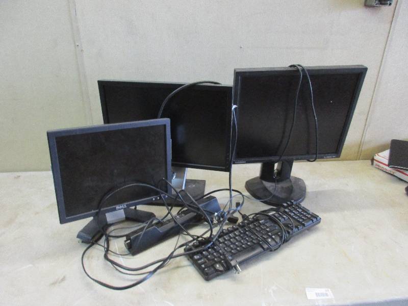 Computer lot